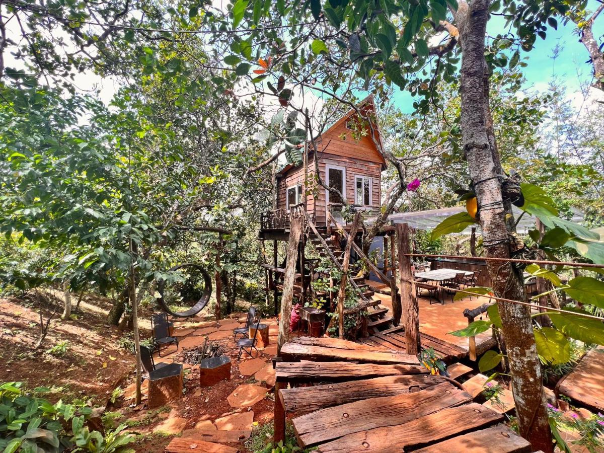 Megarden Daknong Villa Gia Nghĩa Exterior photo