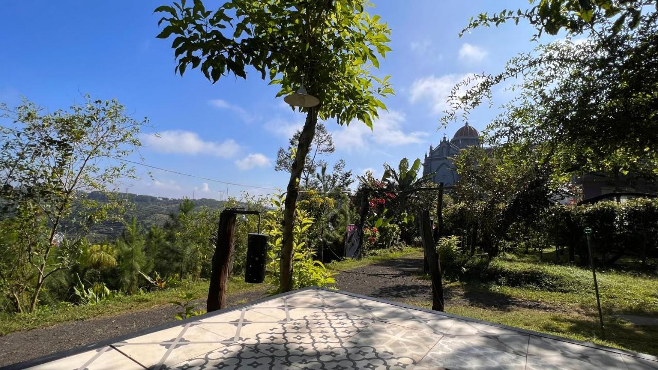 Megarden Daknong Villa Gia Nghĩa Exterior photo